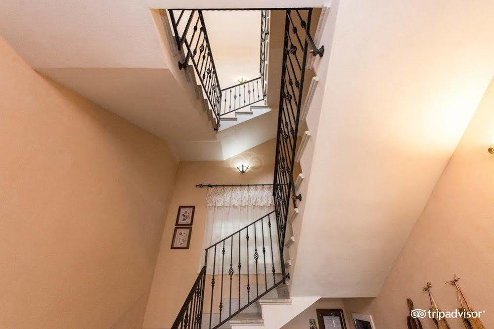 B&B L'Angolino Della Nonna Кастеллуццо Екстер'єр фото